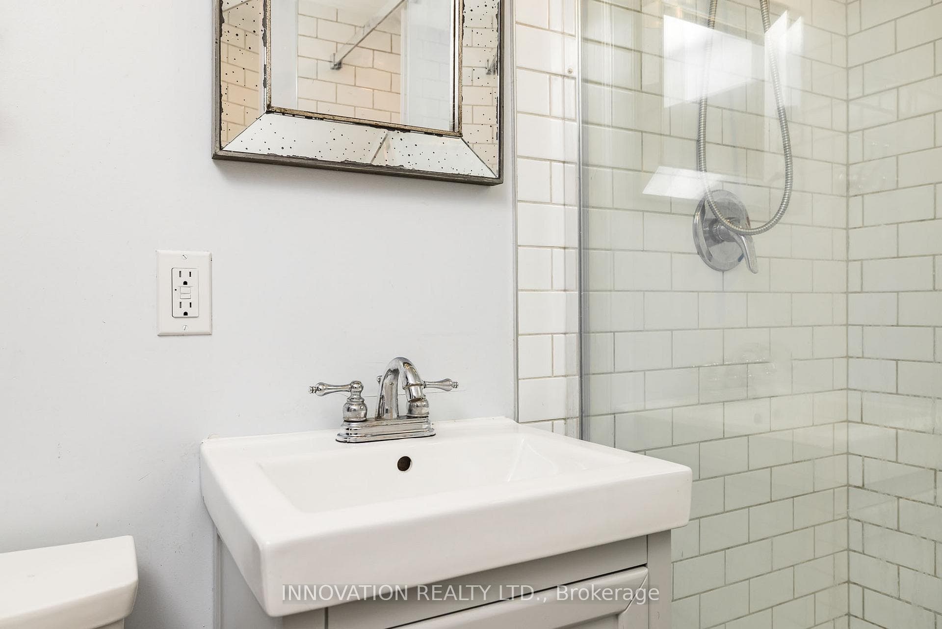 338 Woodfield Drive photo 27