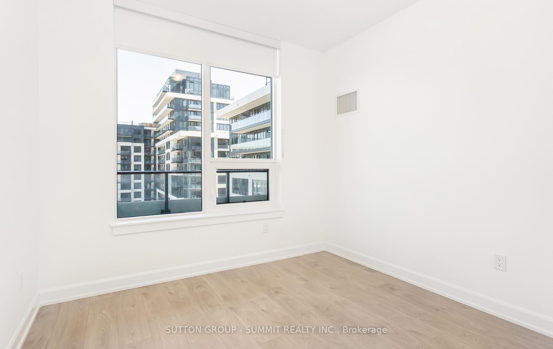 3220 William Coltson Avenue Unit 627 photo 12