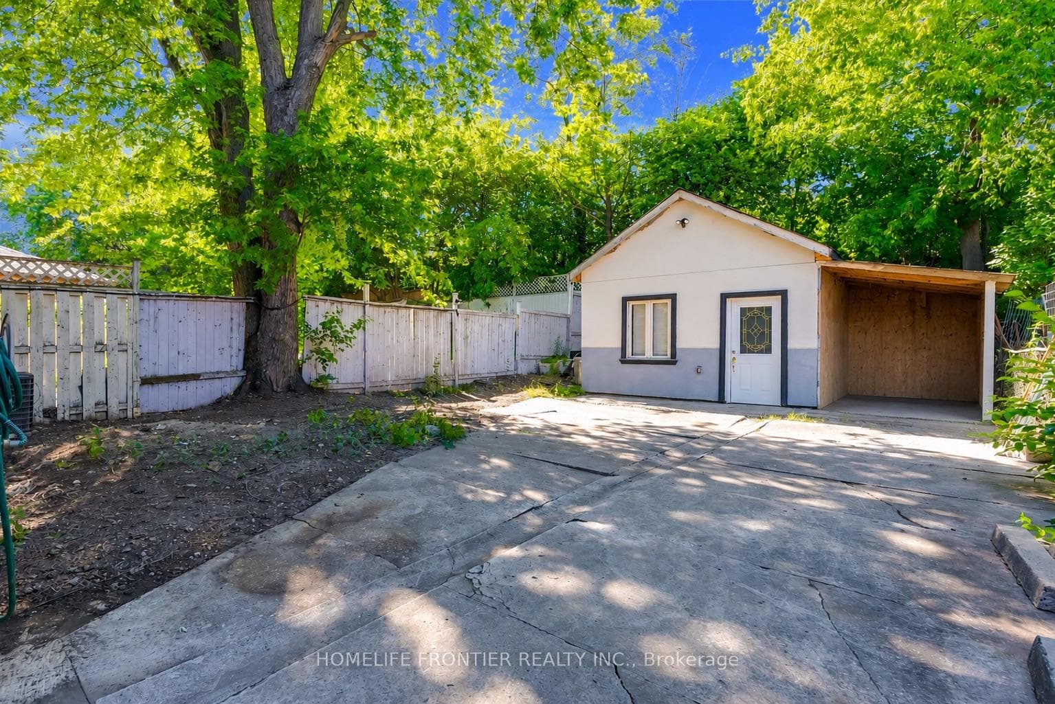 61 Sundial Crescent photo 48