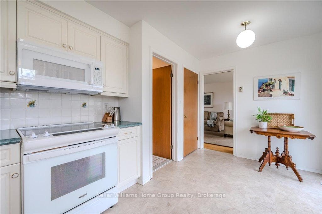 21 Kingsley Court photo 14