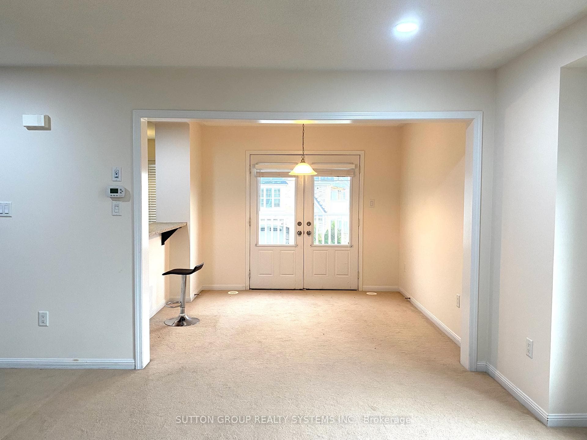 39 Suitor Court photo 6