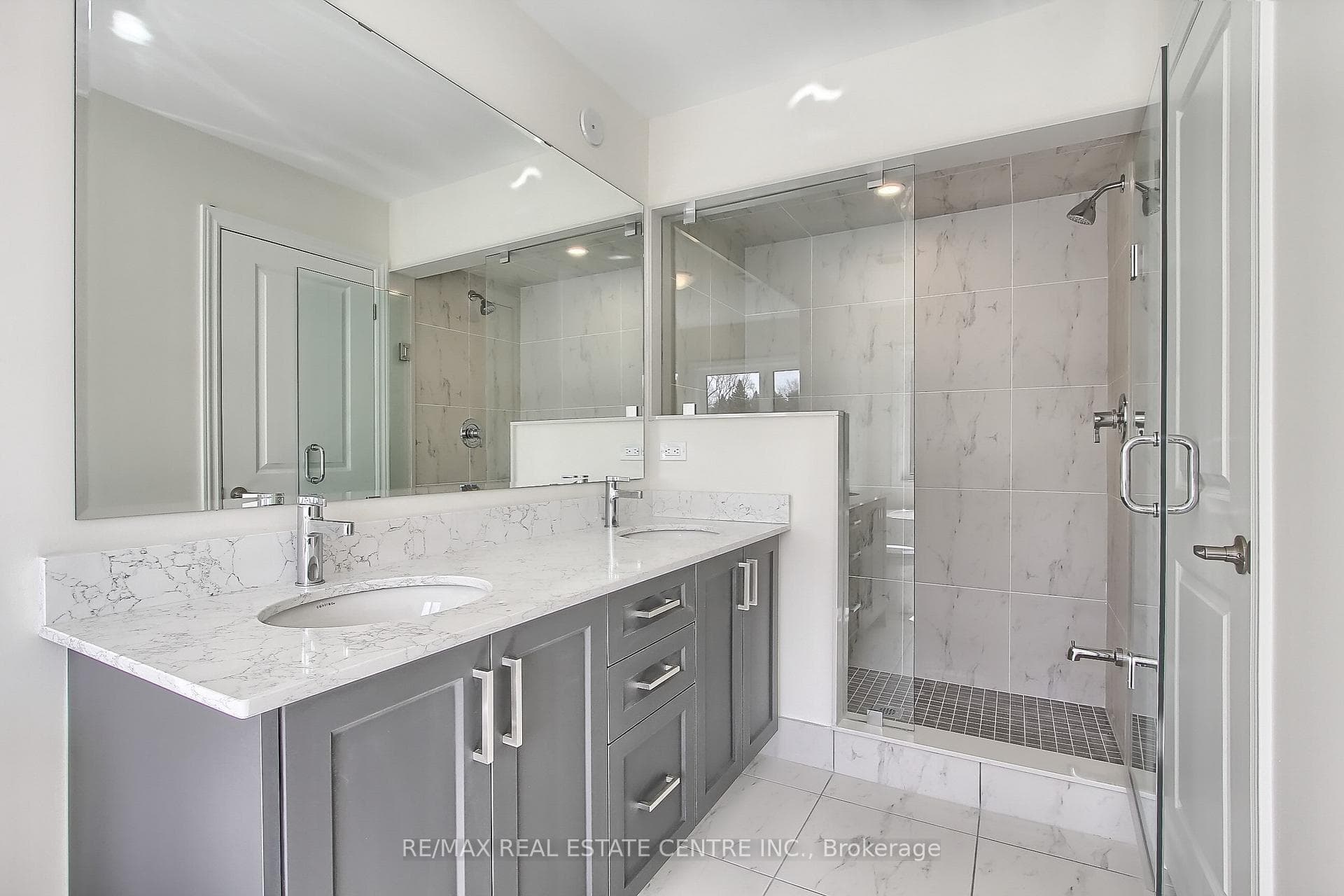 7 Kentledge Avenue photo 26