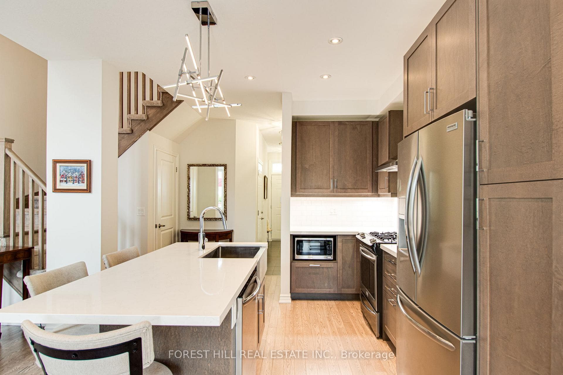 17 Gregory Avenue photo 10