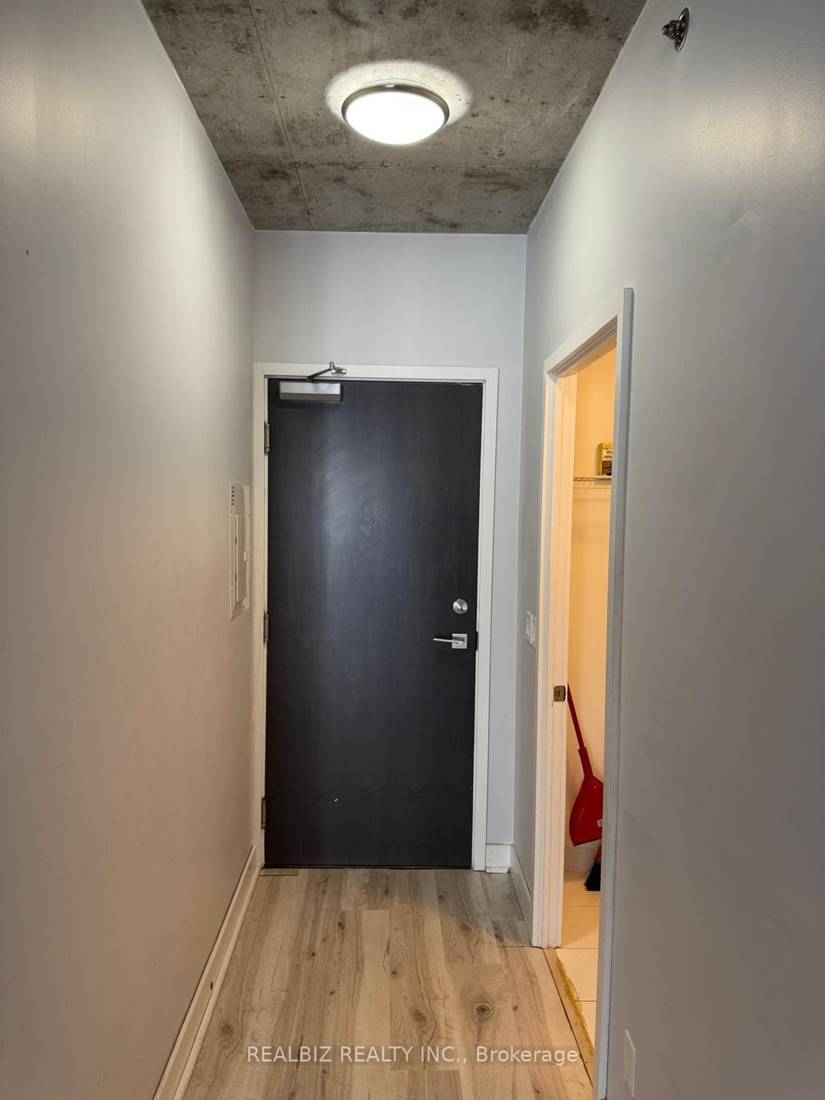 20 Minowan Miikan Lane Unit 429 photo 6