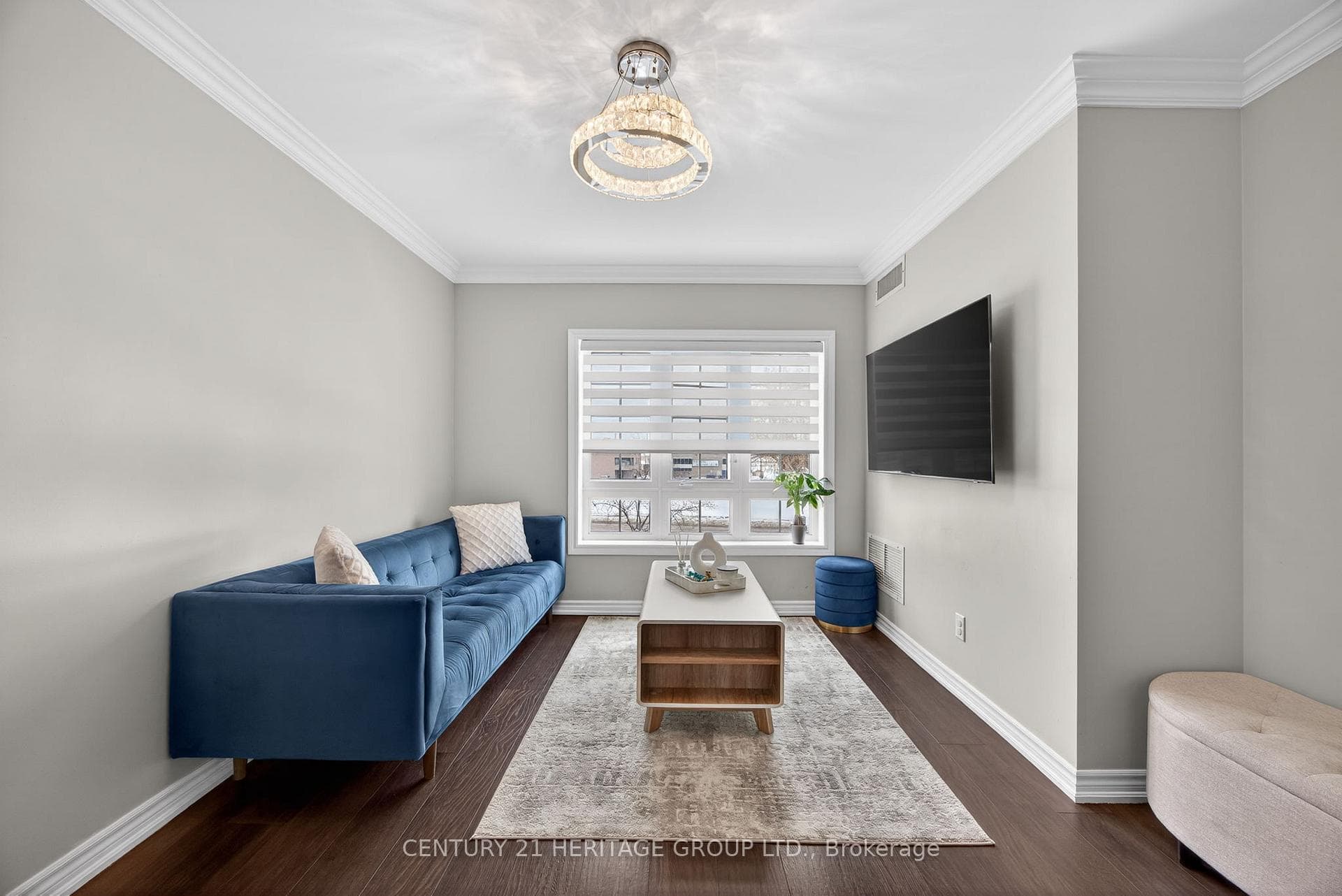 112 Simcoe Road Unit 214 photo 13
