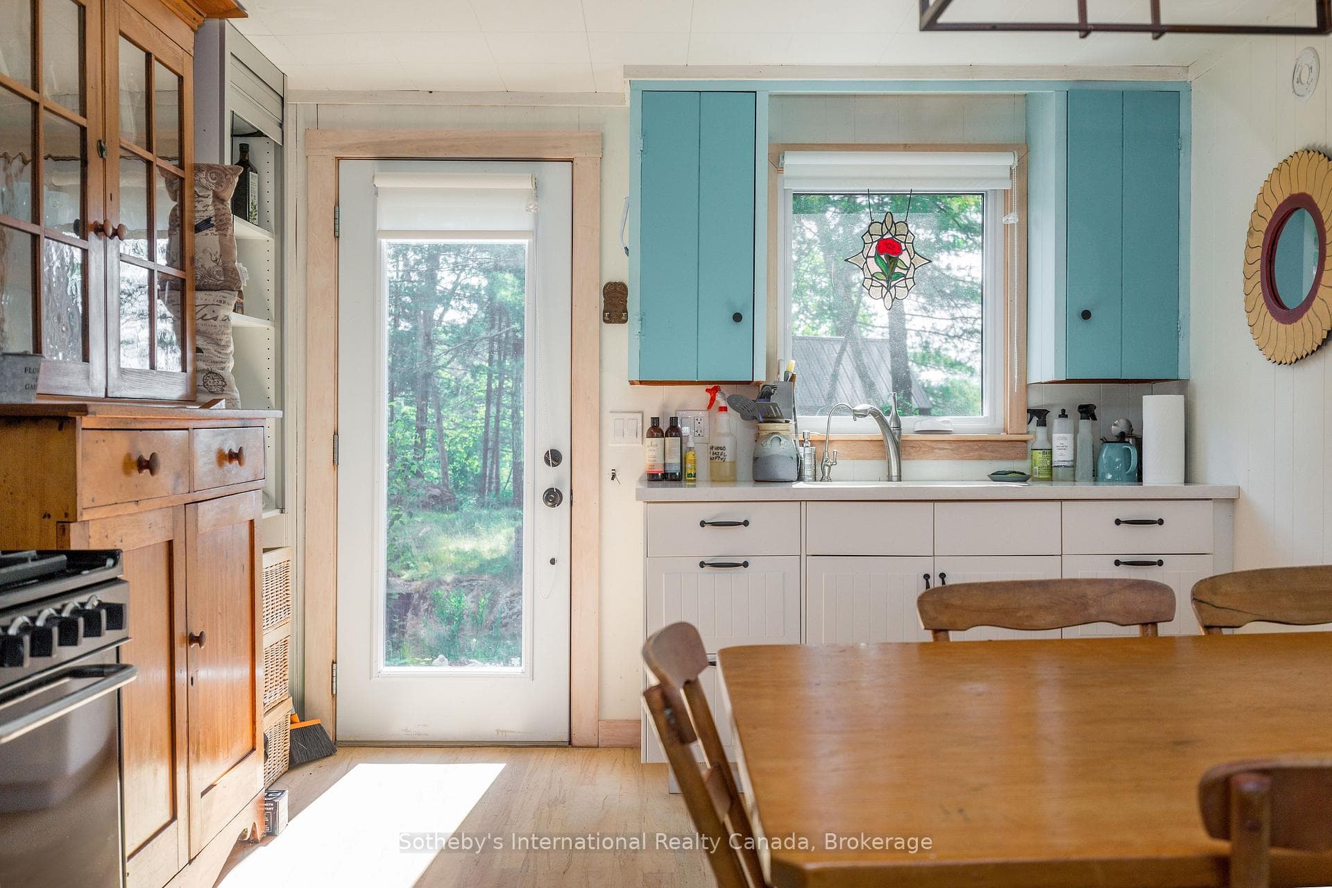 1 B277 Island photo 11