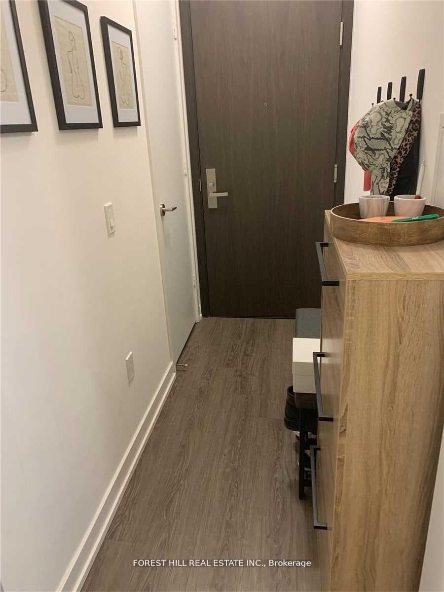 1 Yorkville Avenue Unit 3008 photo 2