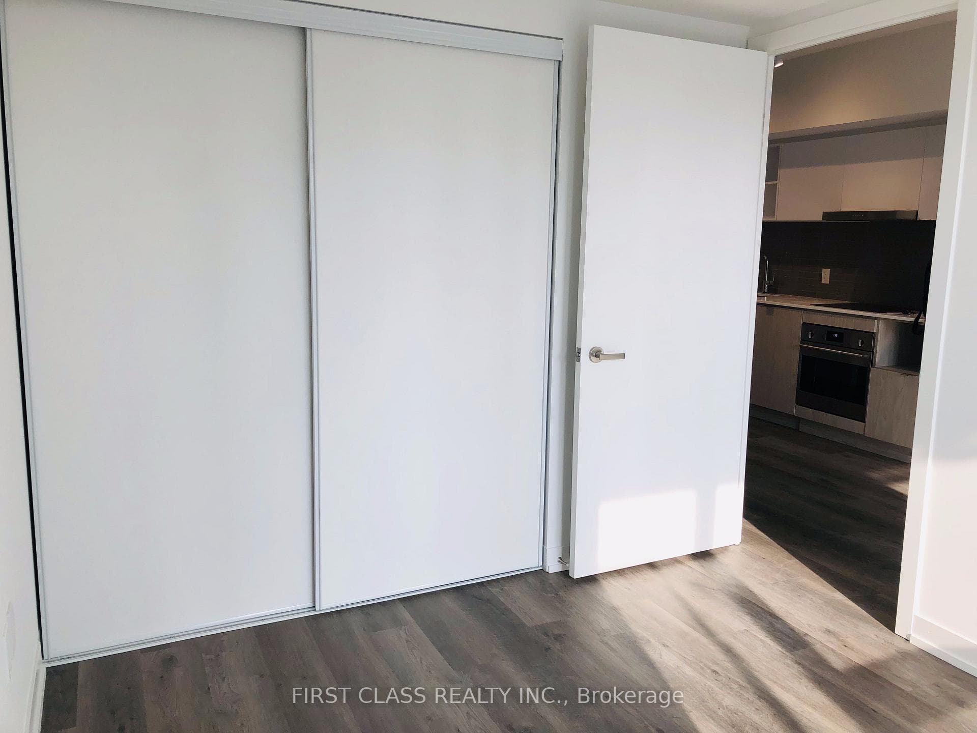 55 cooper Street Unit 2716 photo 13