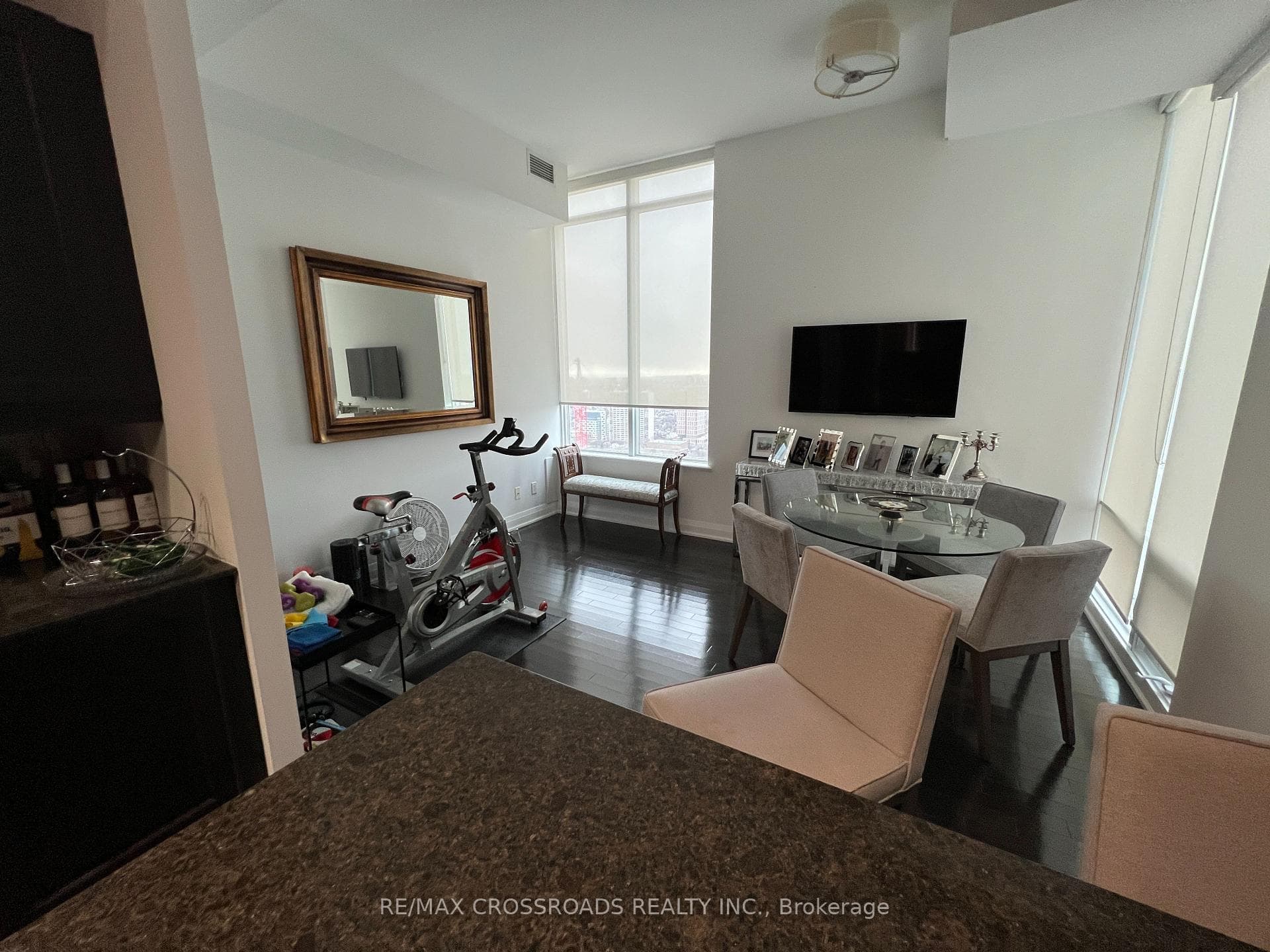 1 Bedford Road Unit 3003 photo 11