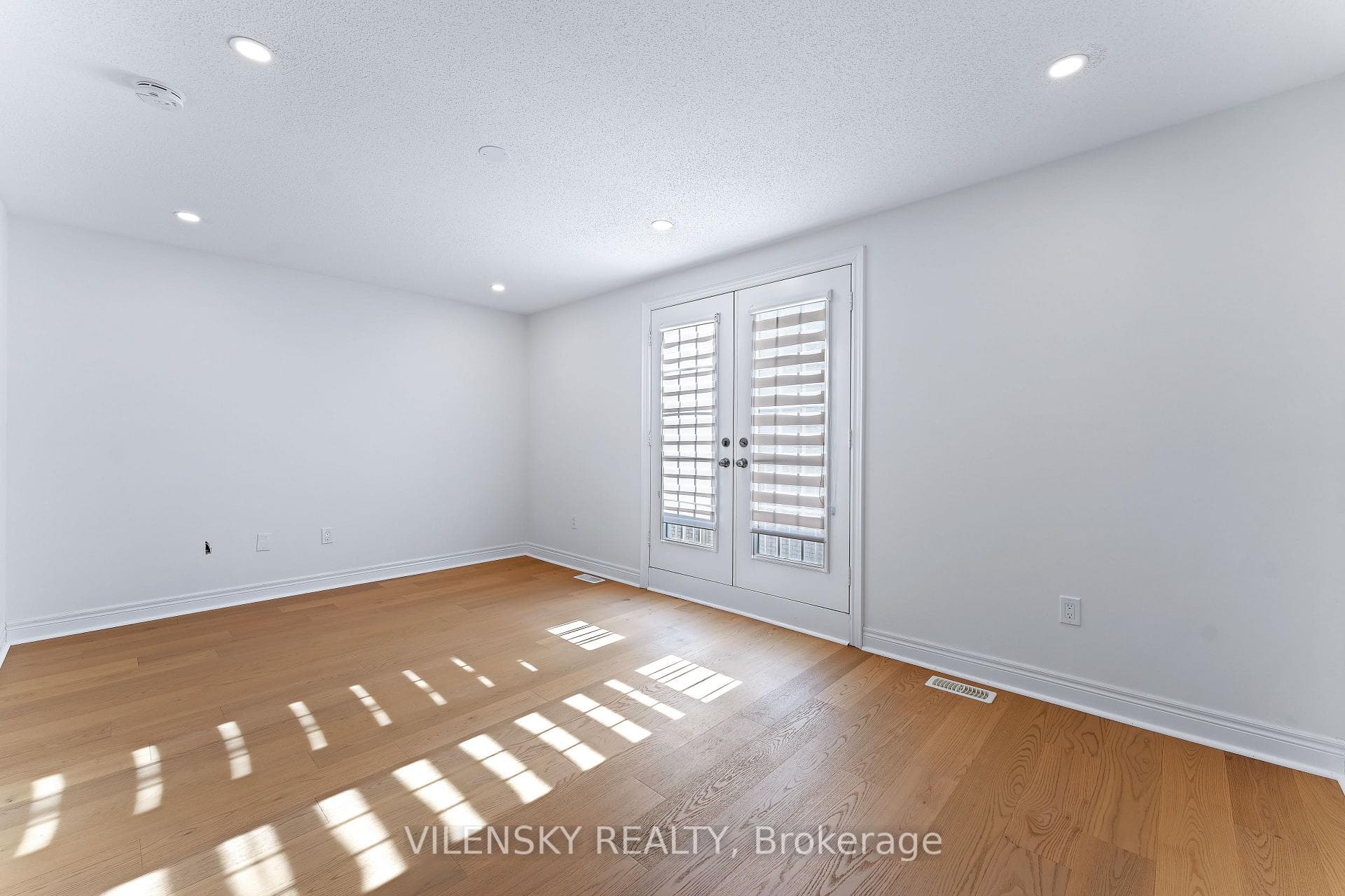 20 Kingsville Lane photo 25
