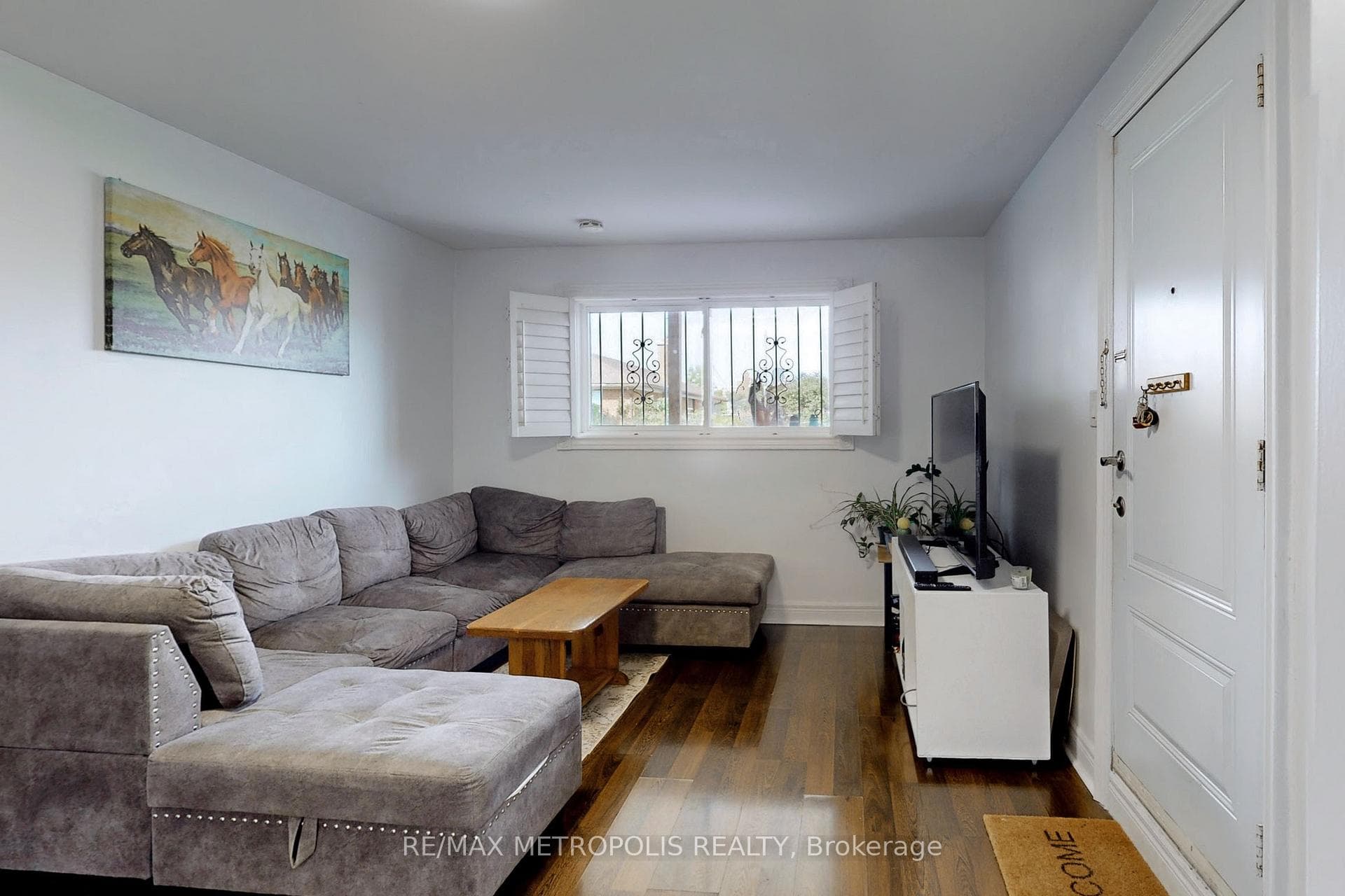 82 Laskay Crescent photo 25