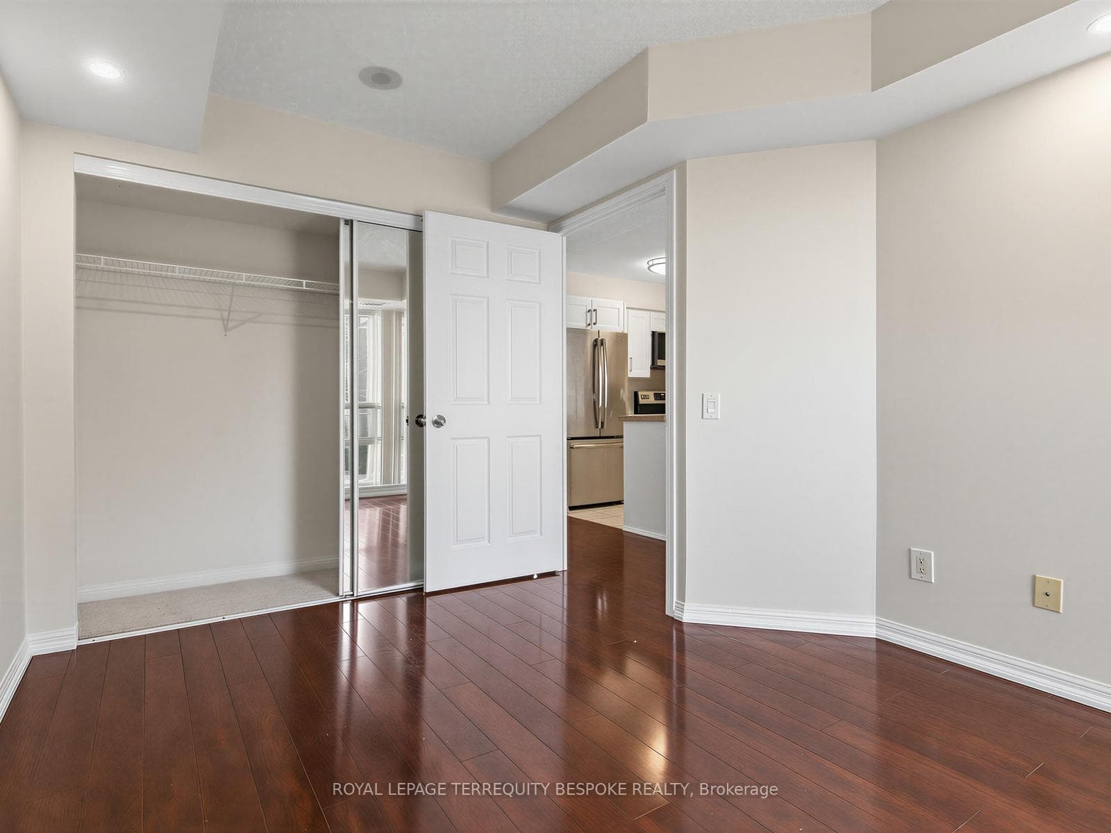 153 Beecroft Road Unit 2815 photo 18