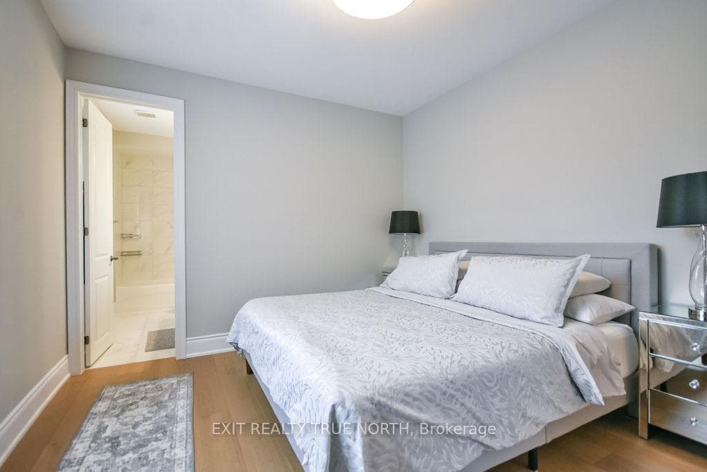 108 Rugman Crescent photo 19
