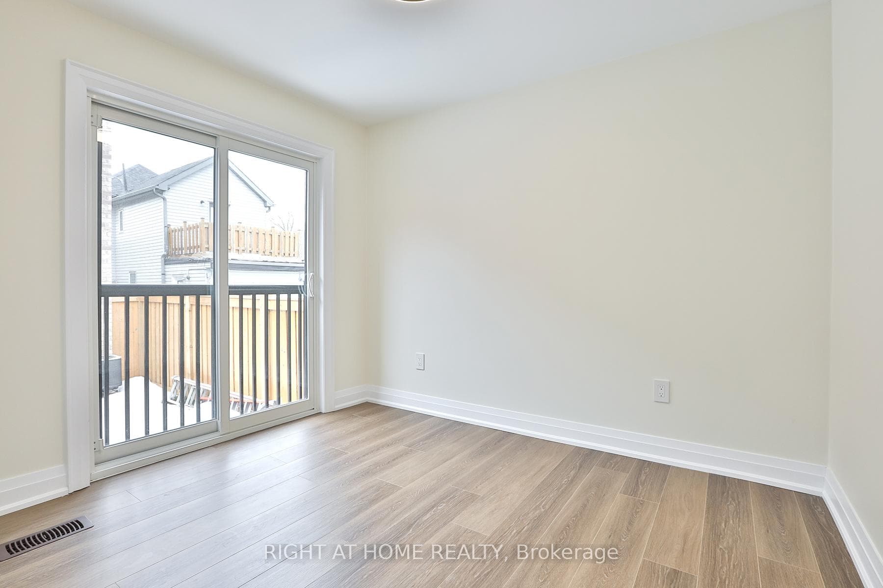39 Fifteenth Street Unit 4 (Garden Suite) photo 13