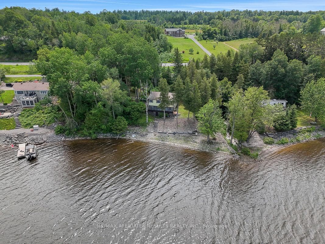 2130 B River Road photo 45