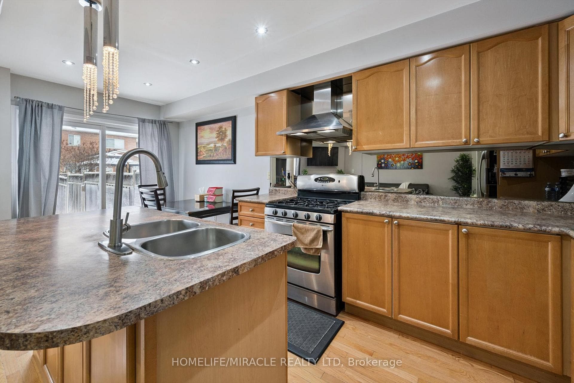 78 Snowberry Crescent photo 11