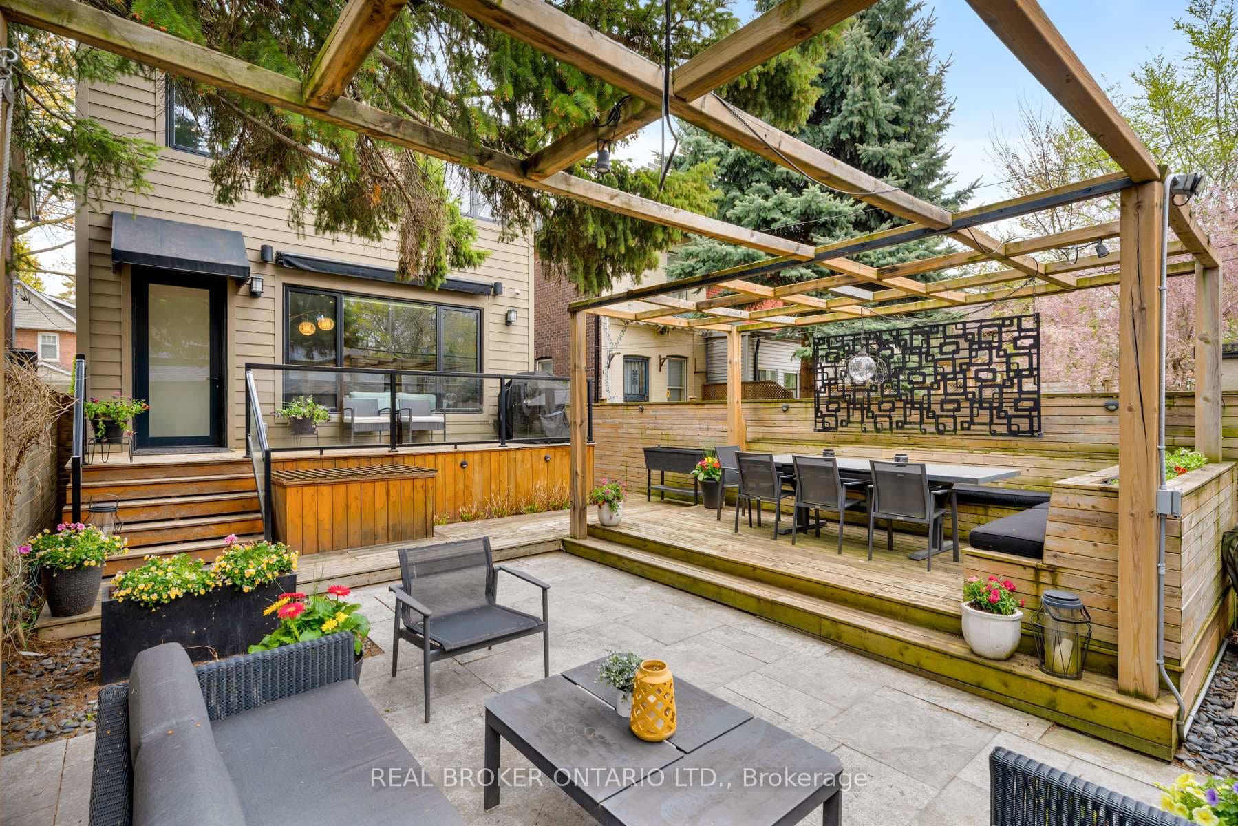 40 Brooklyn Avenue photo 38