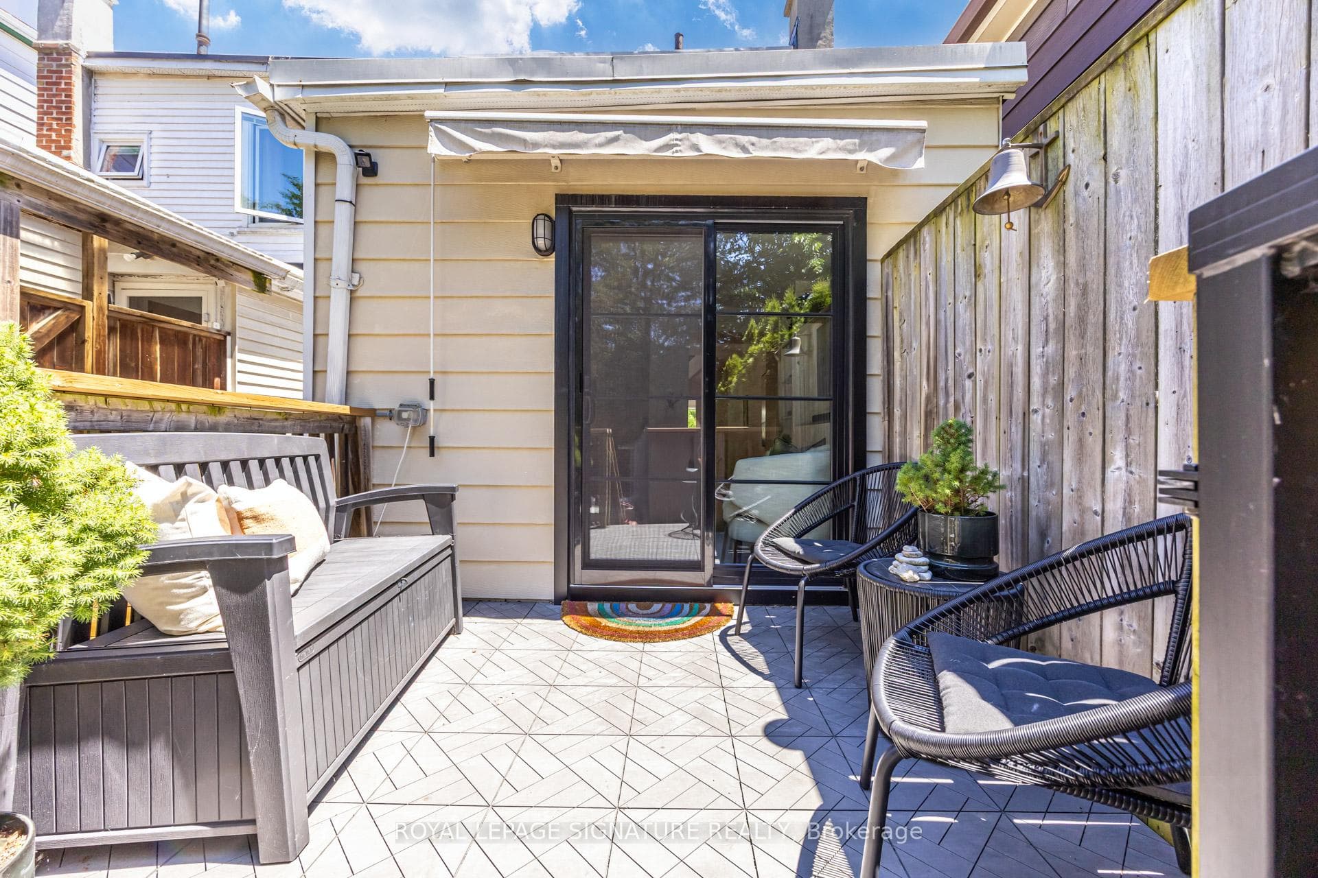 442 Rhodes Avenue photo 34
