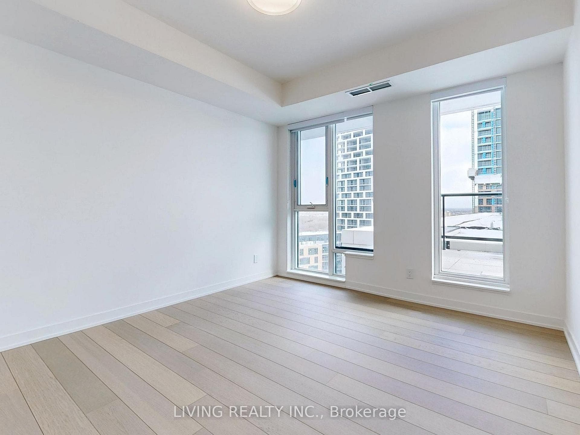 8119 Birchmount Road Unit A1505 photo 9