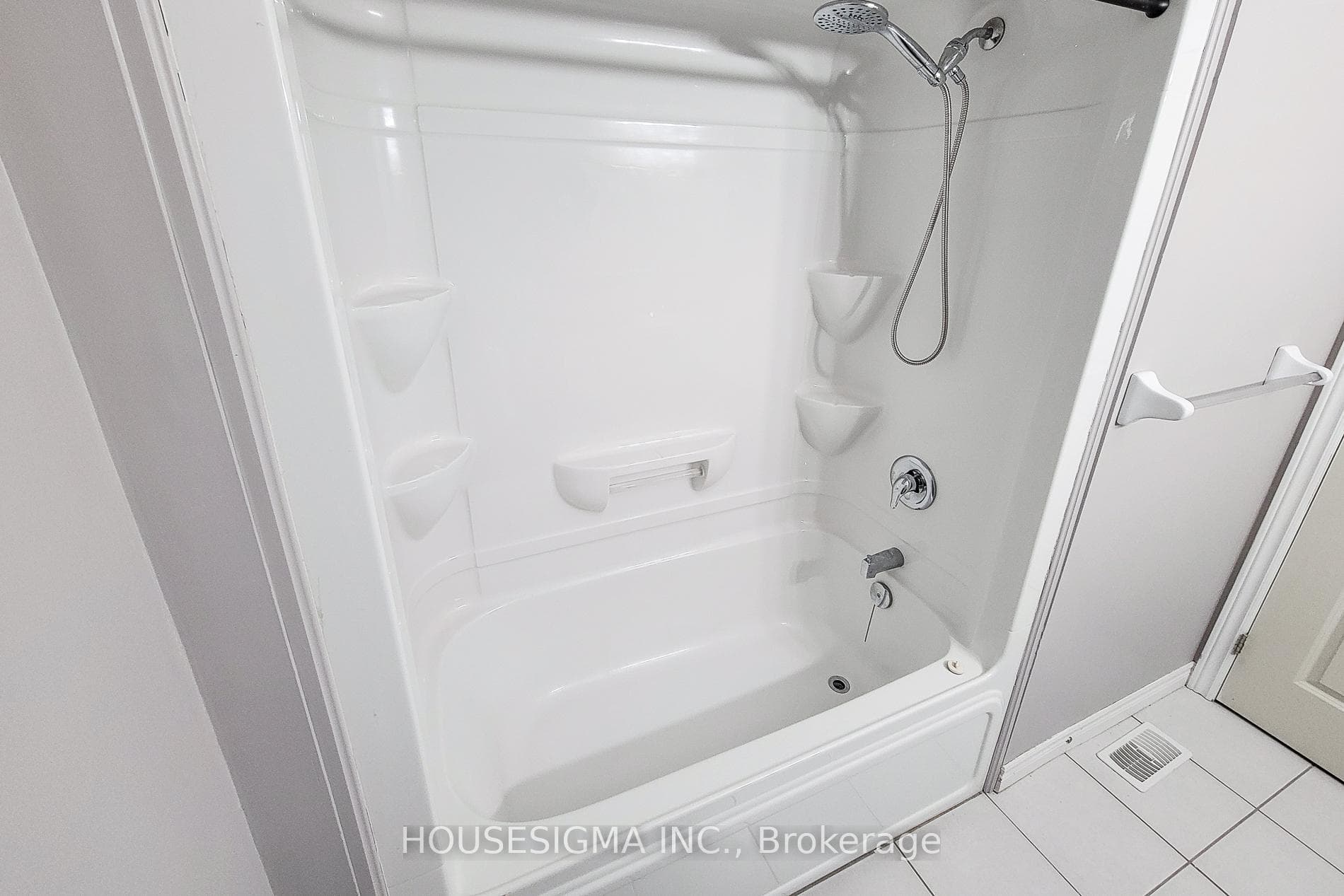 1354 Upper Sherman Avenue Unit 3 photo 32