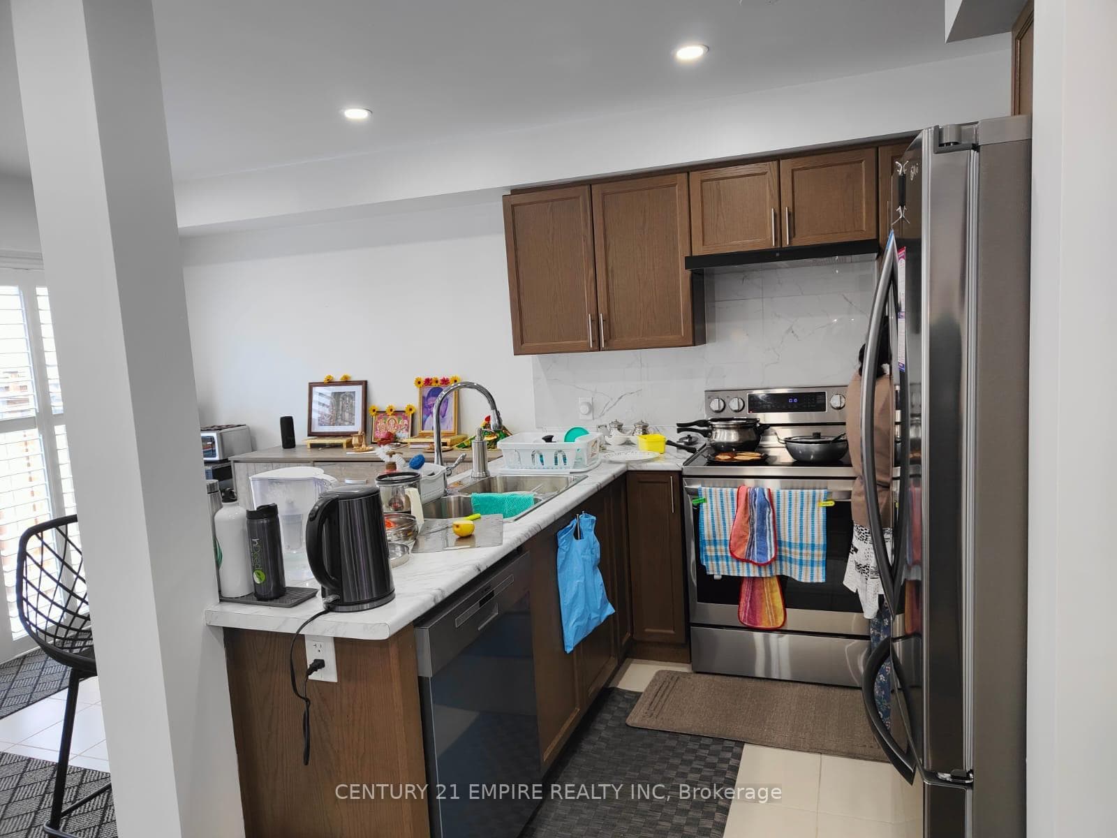 2487 Hill Rise Court photo 5
