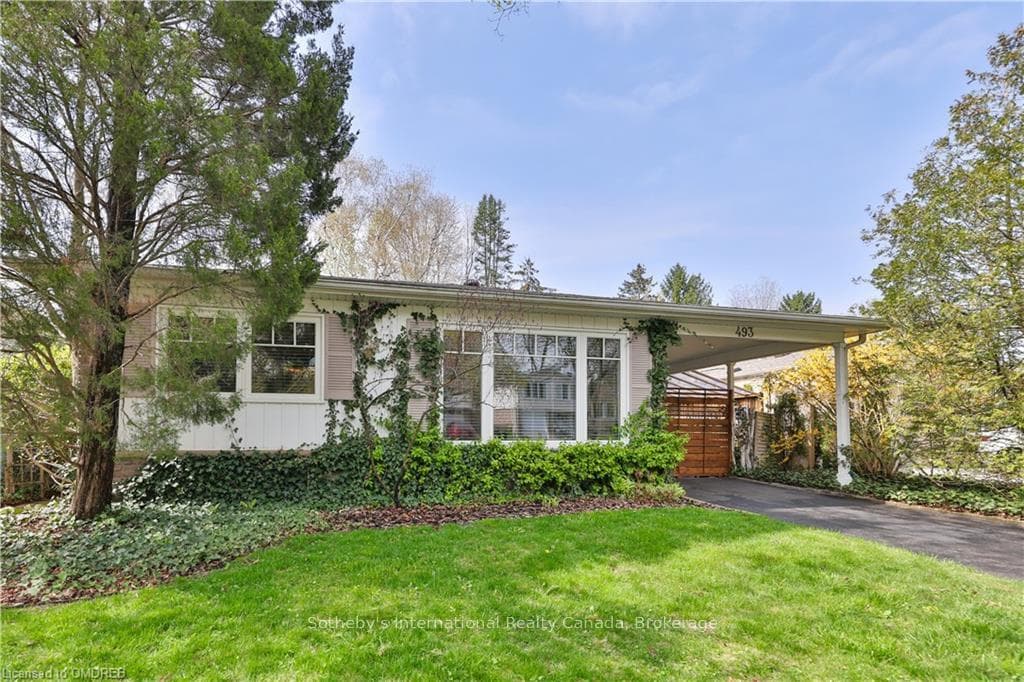 493 ANTHONY Drive photo 33