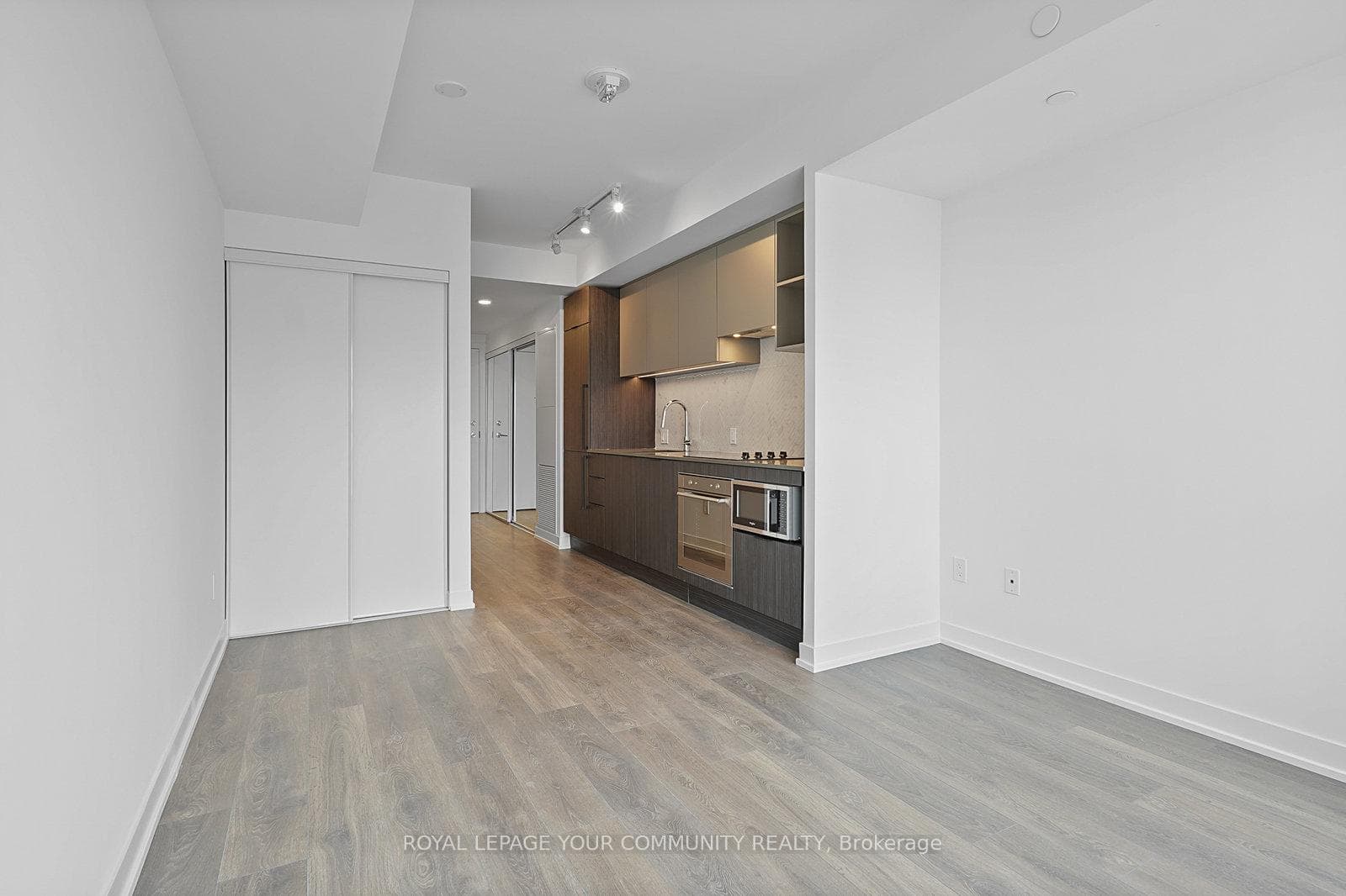 82 Dalhousie Street Unit 3908 photo 12