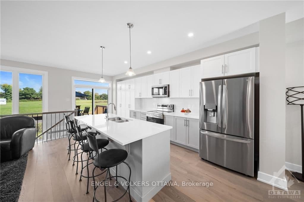 43 O'DONOVAN Drive photo 5