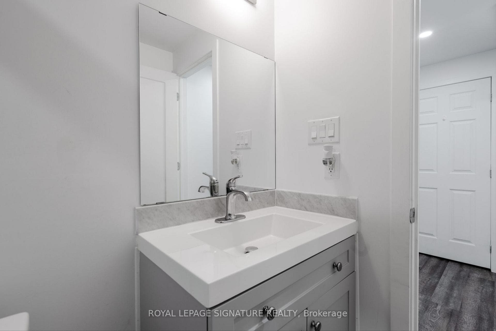 1296 Twilite Boulevard photo 36