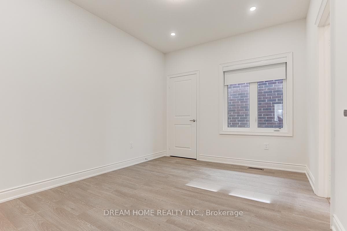 125 Prairie Rose Drive photo 30