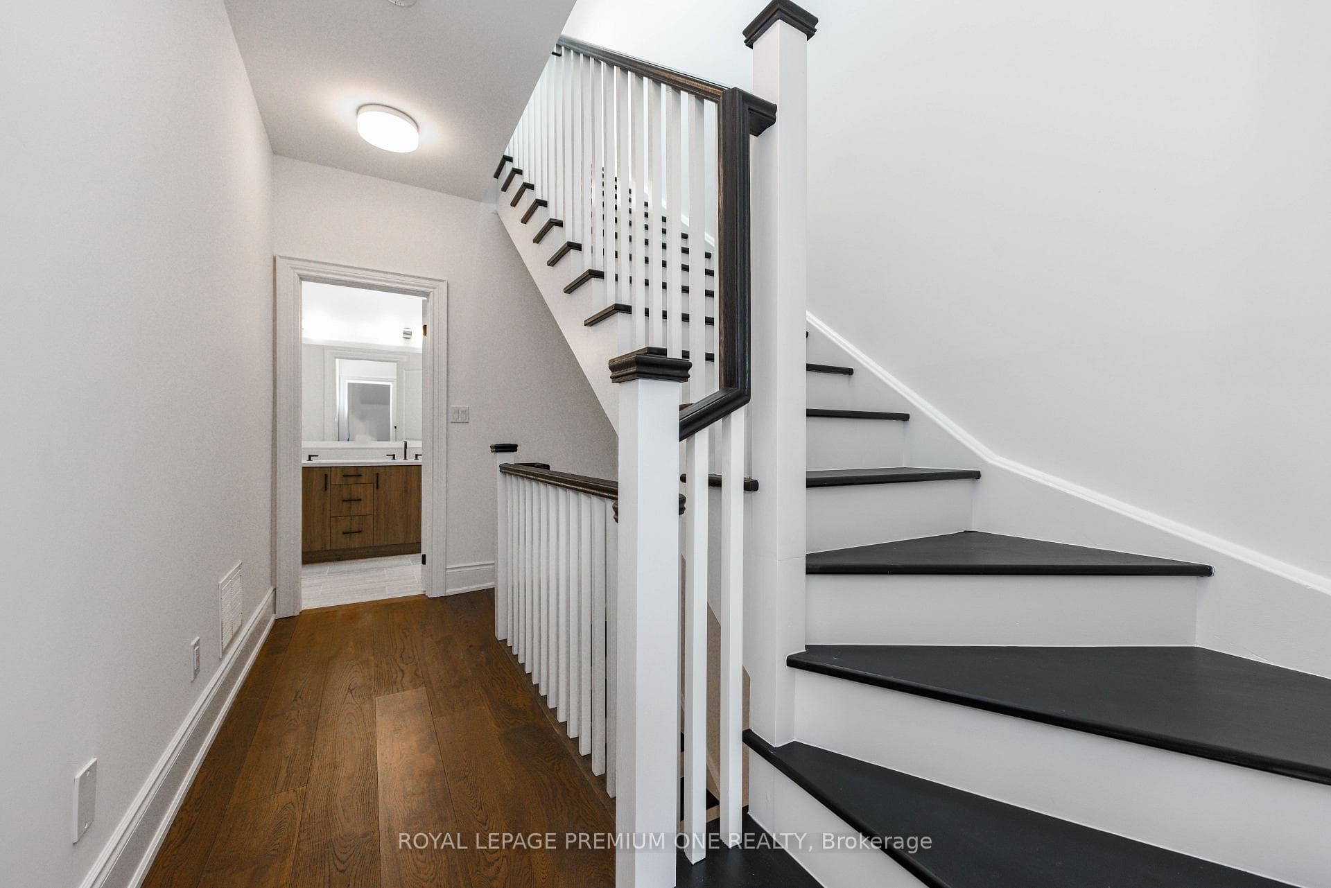 55 Lunar Crescent Unit 140 photo 25