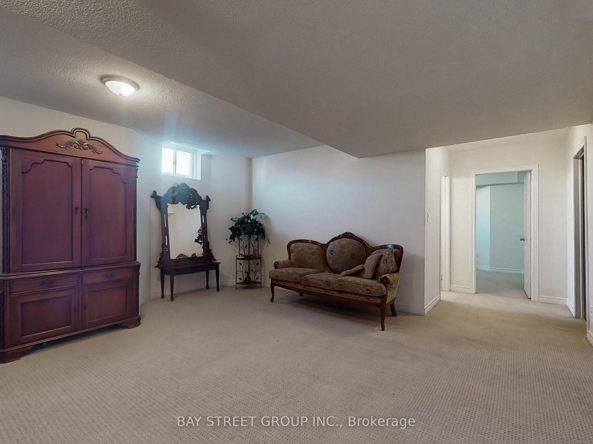 1 Ascalon Drive photo 32