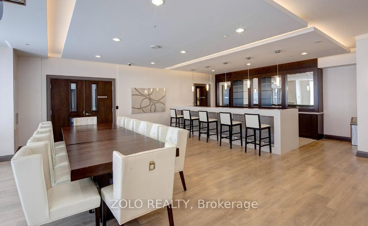 7171 Yonge Street Unit 1603 photo 36