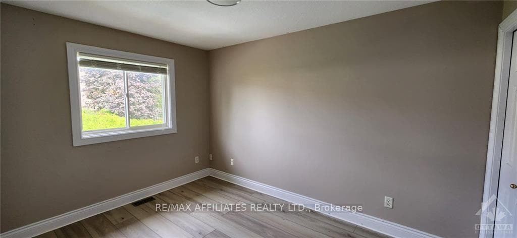 59 NEWCASTLE Avenue photo 18