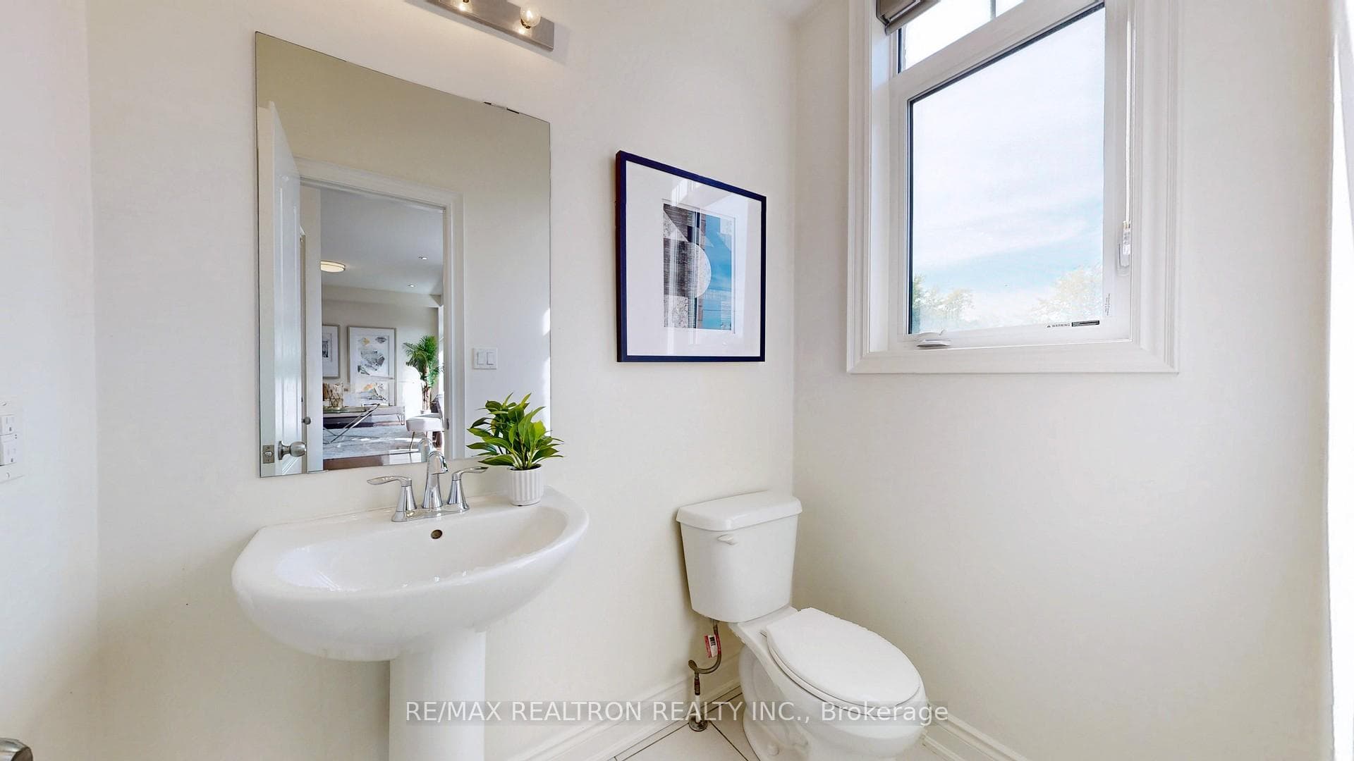 8 Culloden Court photo 13