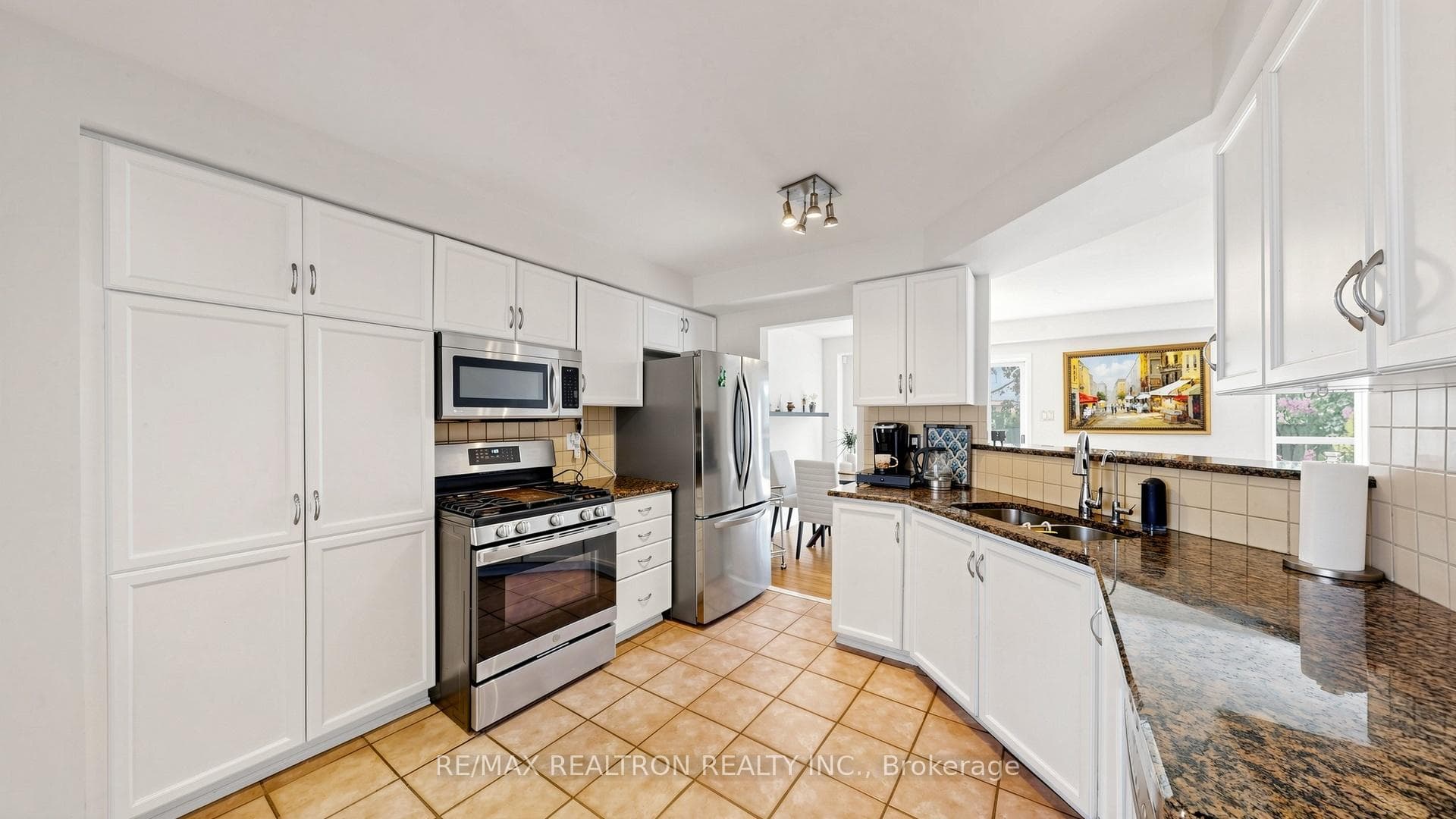 2854 Gulfstream Way photo 14