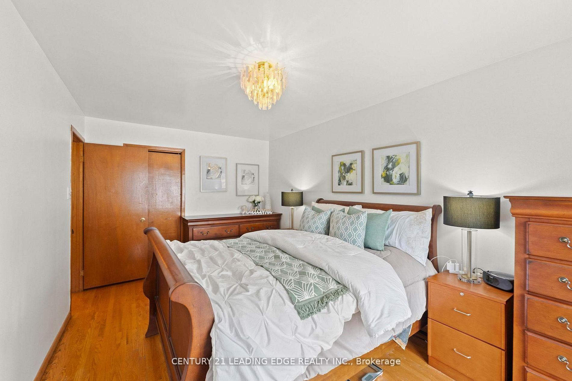 881 Blairholm Avenue photo 31