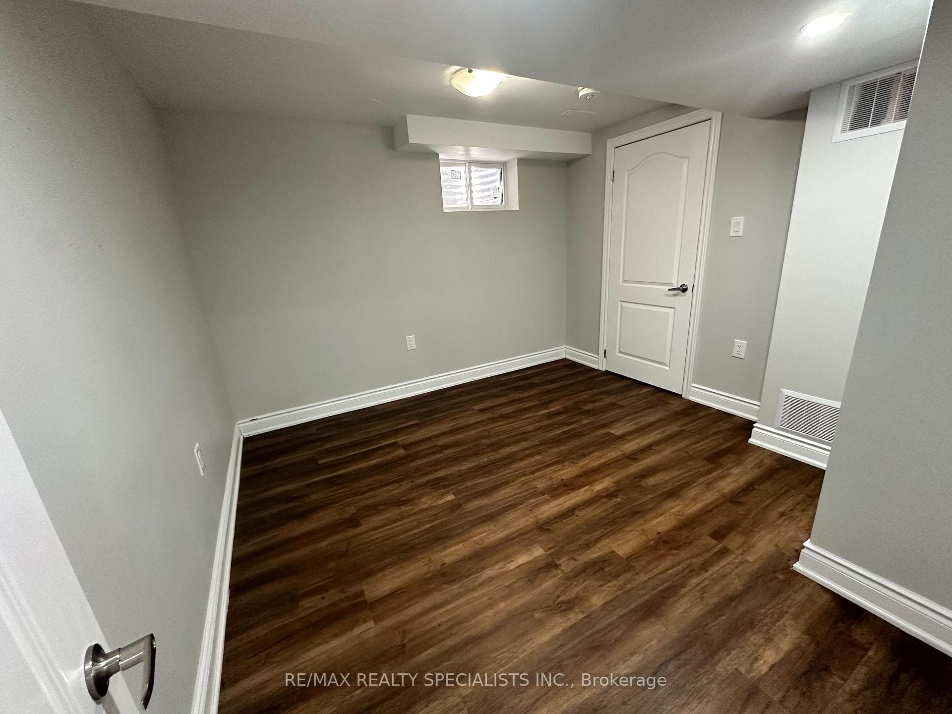 5 Norval Crescent photo 38
