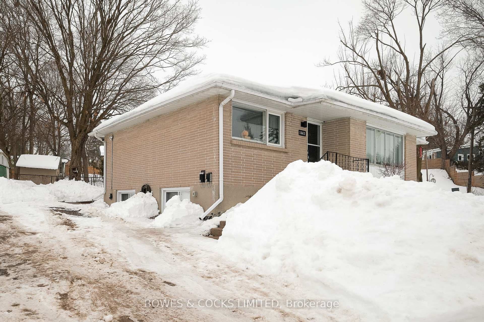 1443 Westbrook Drive photo 34
