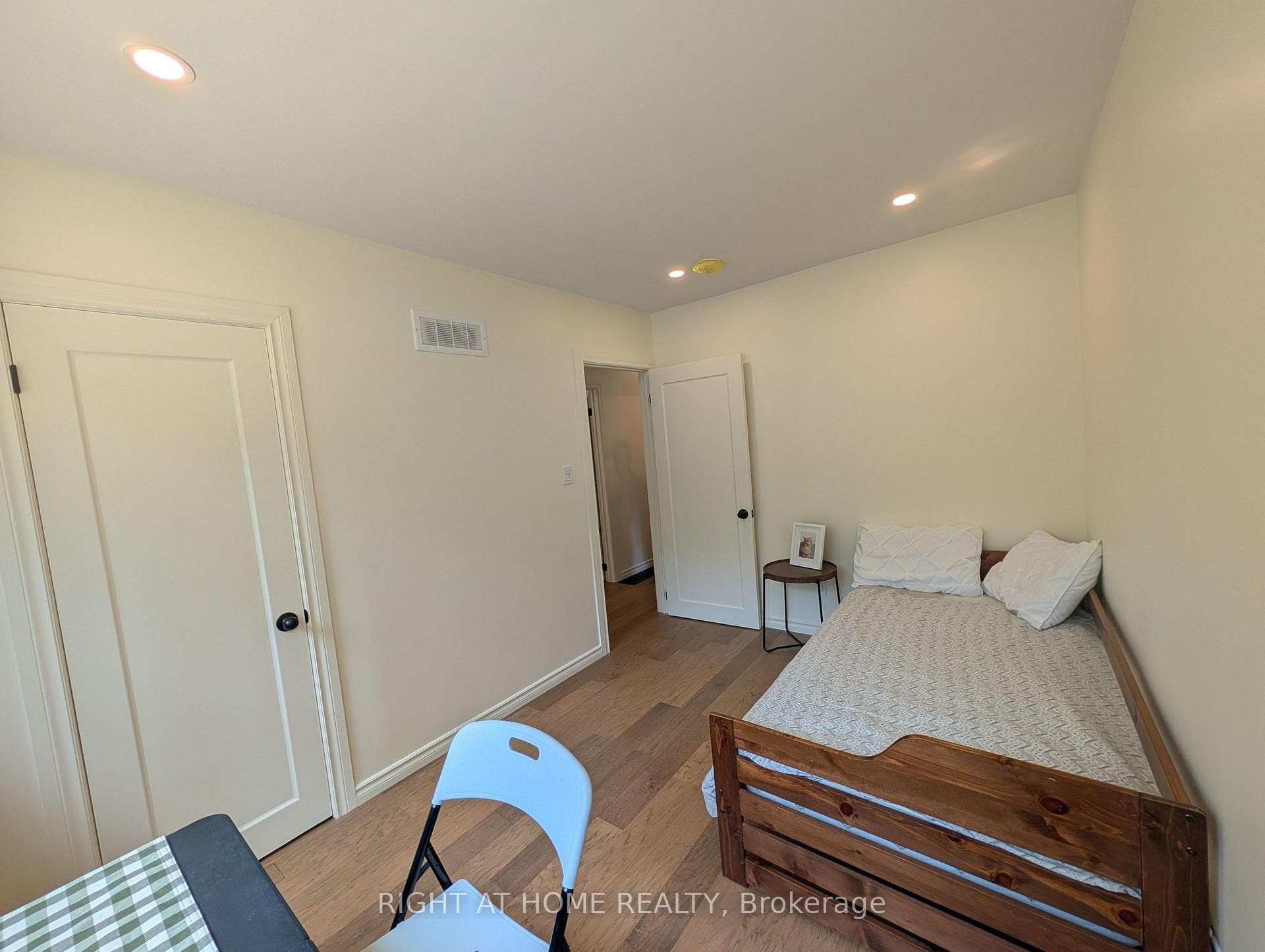44 559 Highway photo 15