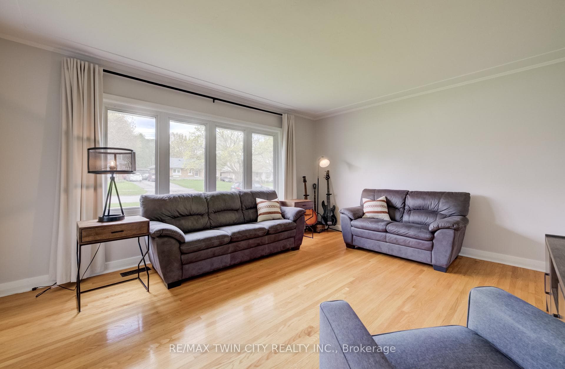 57 Jack Avenue photo 5
