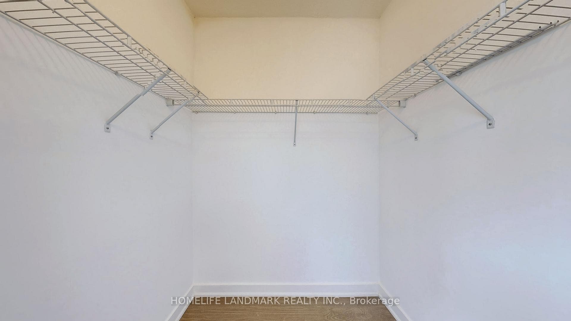 175 Bonis Avenue Unit TH14 photo 31