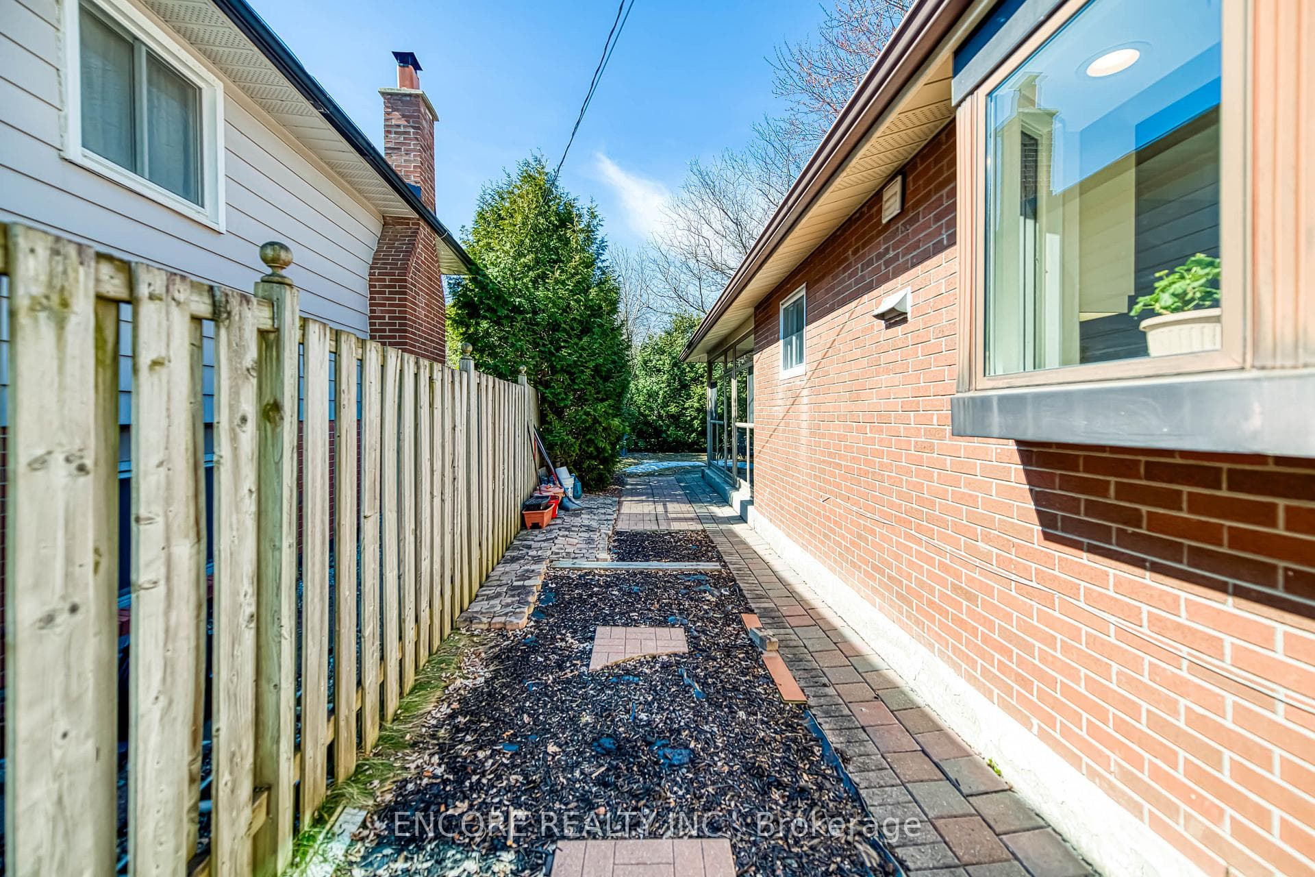 35 Gainsville Avenue photo 29
