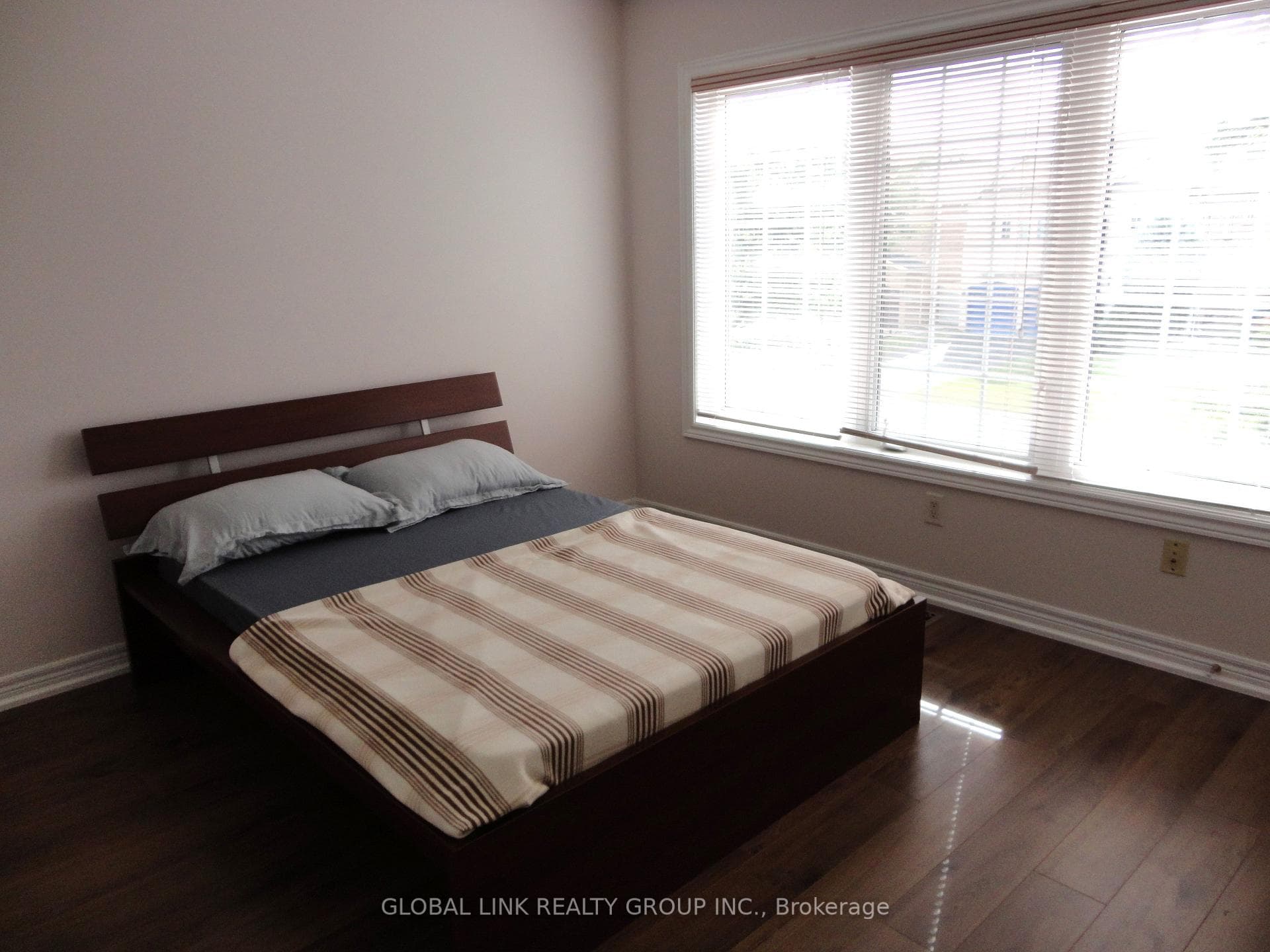 347 Shirley Drive photo 10