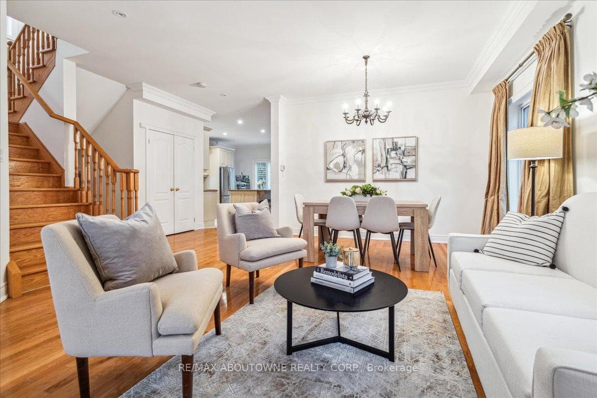2257 Hampstead Road photo 6