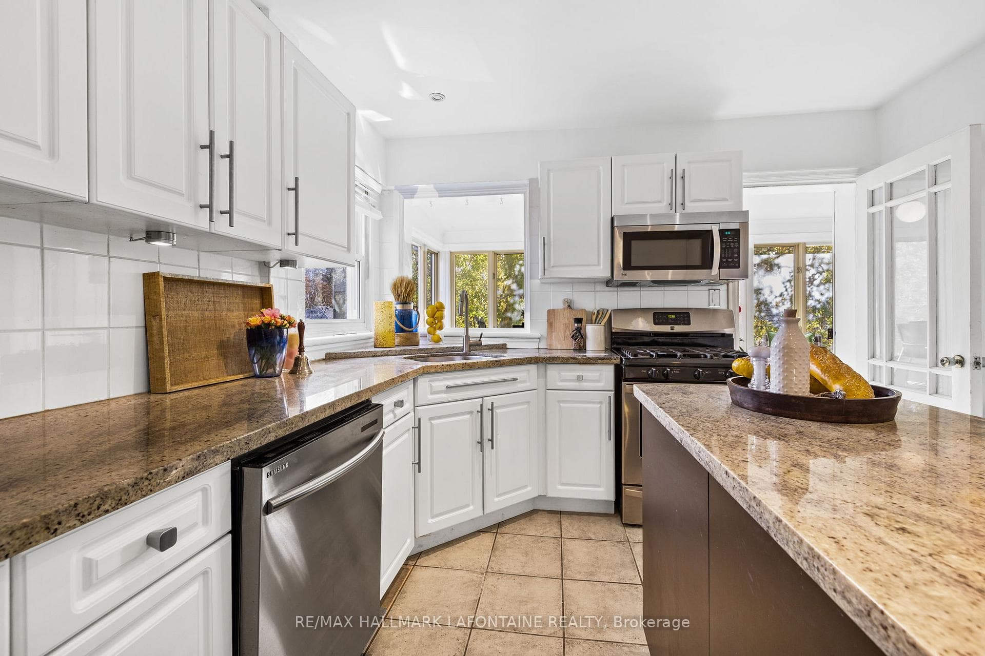 77 Riverdale Avenue photo 14