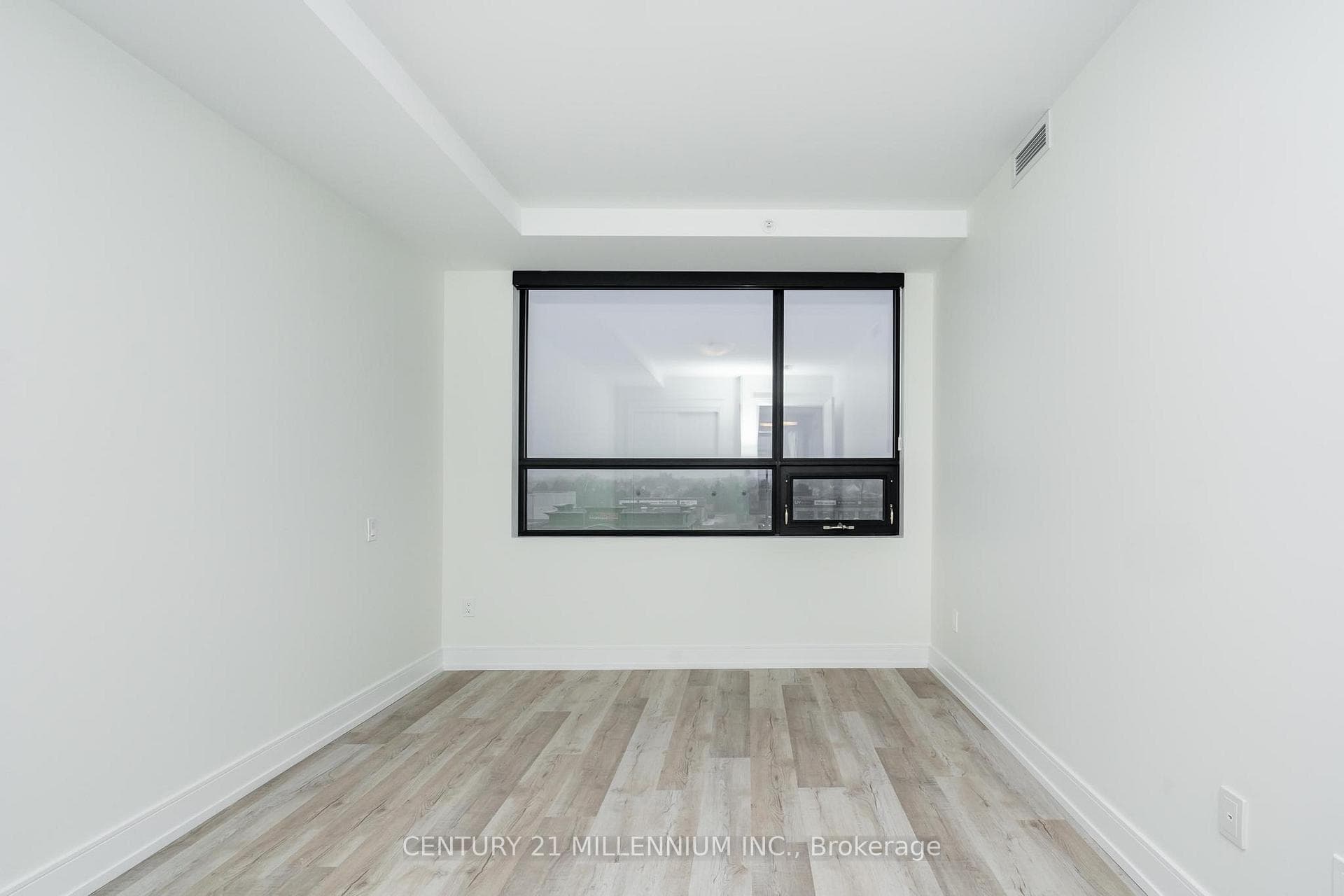 300B Fourth Avenue Unit 403 photo 15