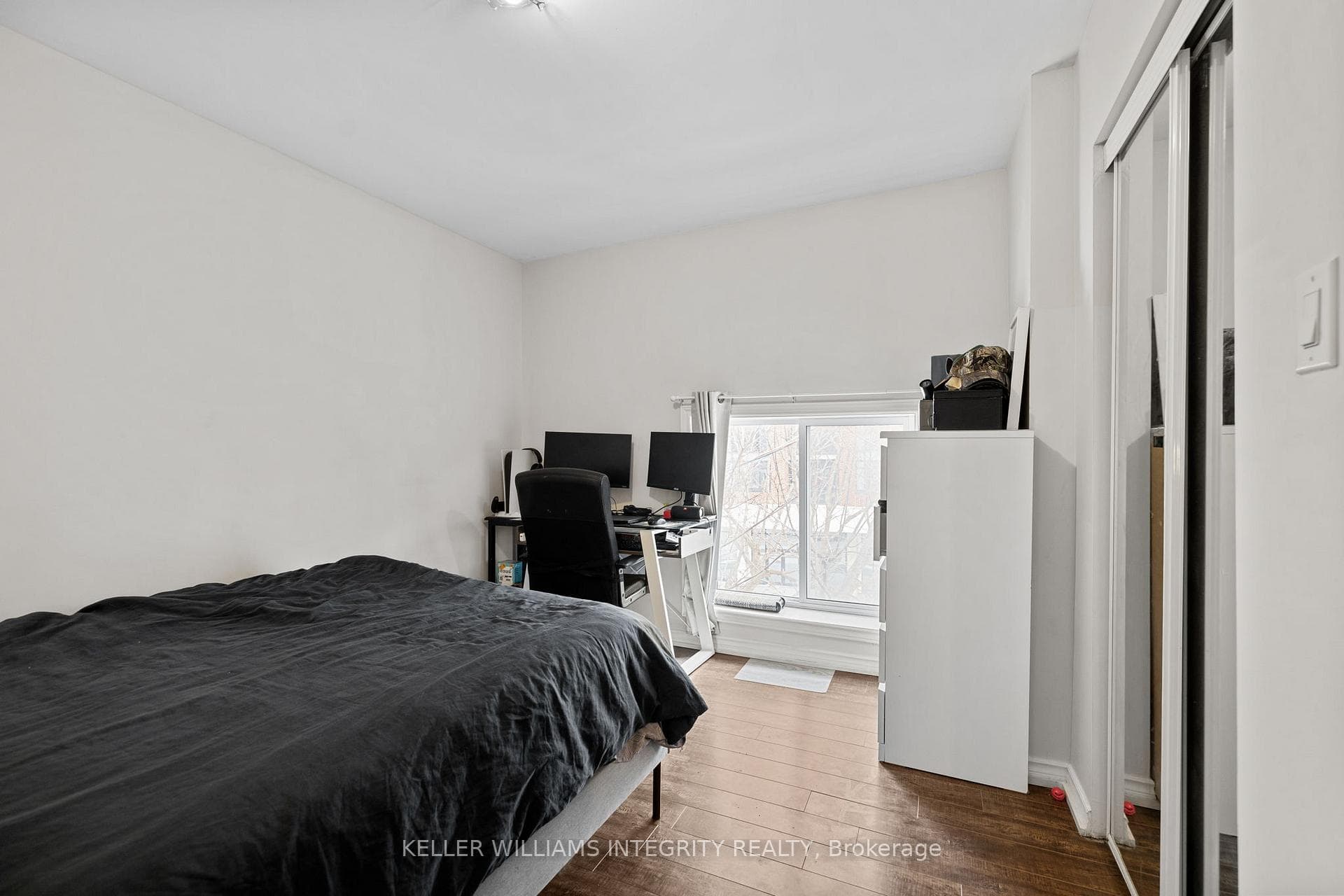 172 COBOURG Street Unit 3 photo 16