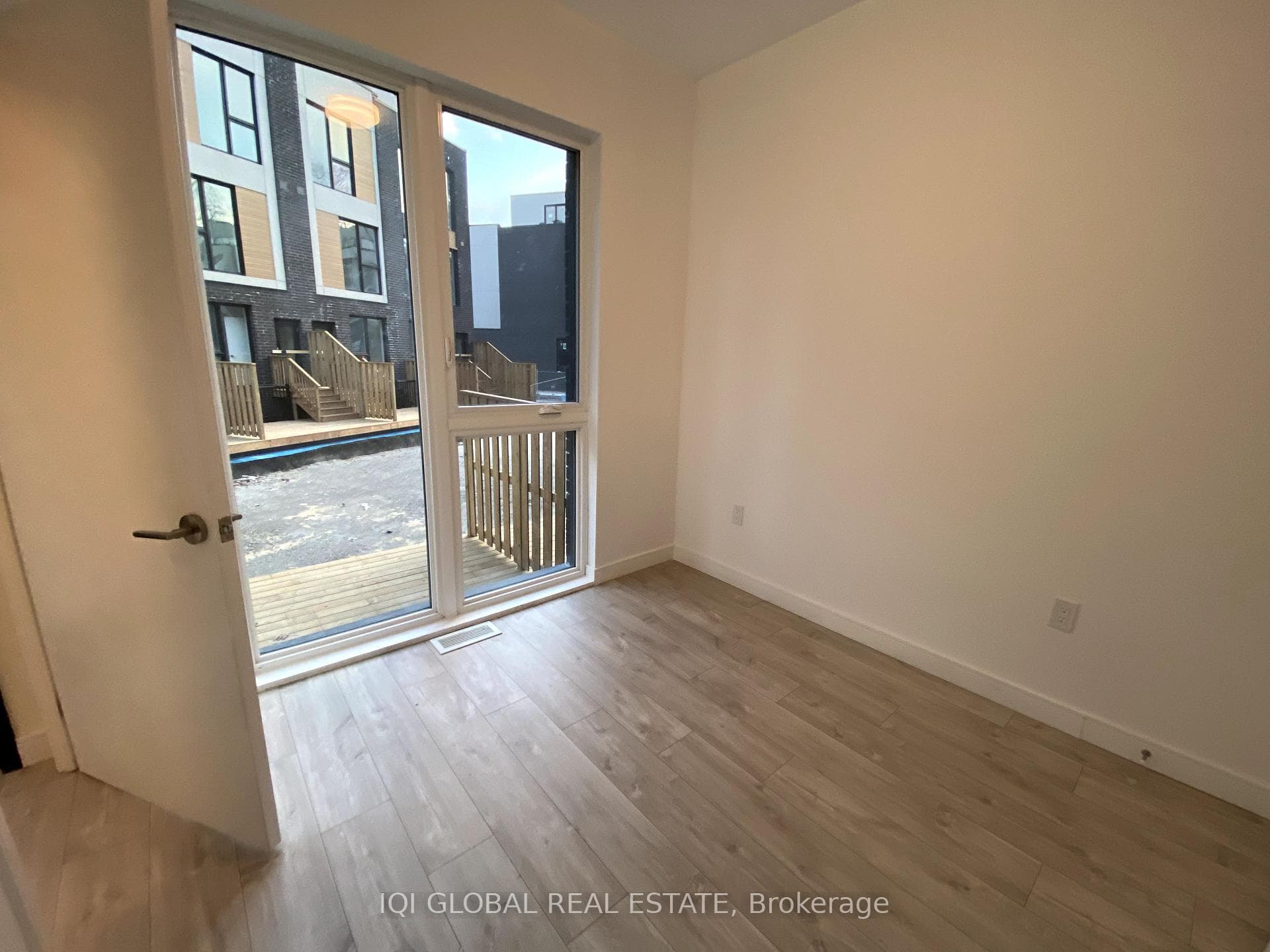 178 Clonmore Drive Unit 12 photo 22