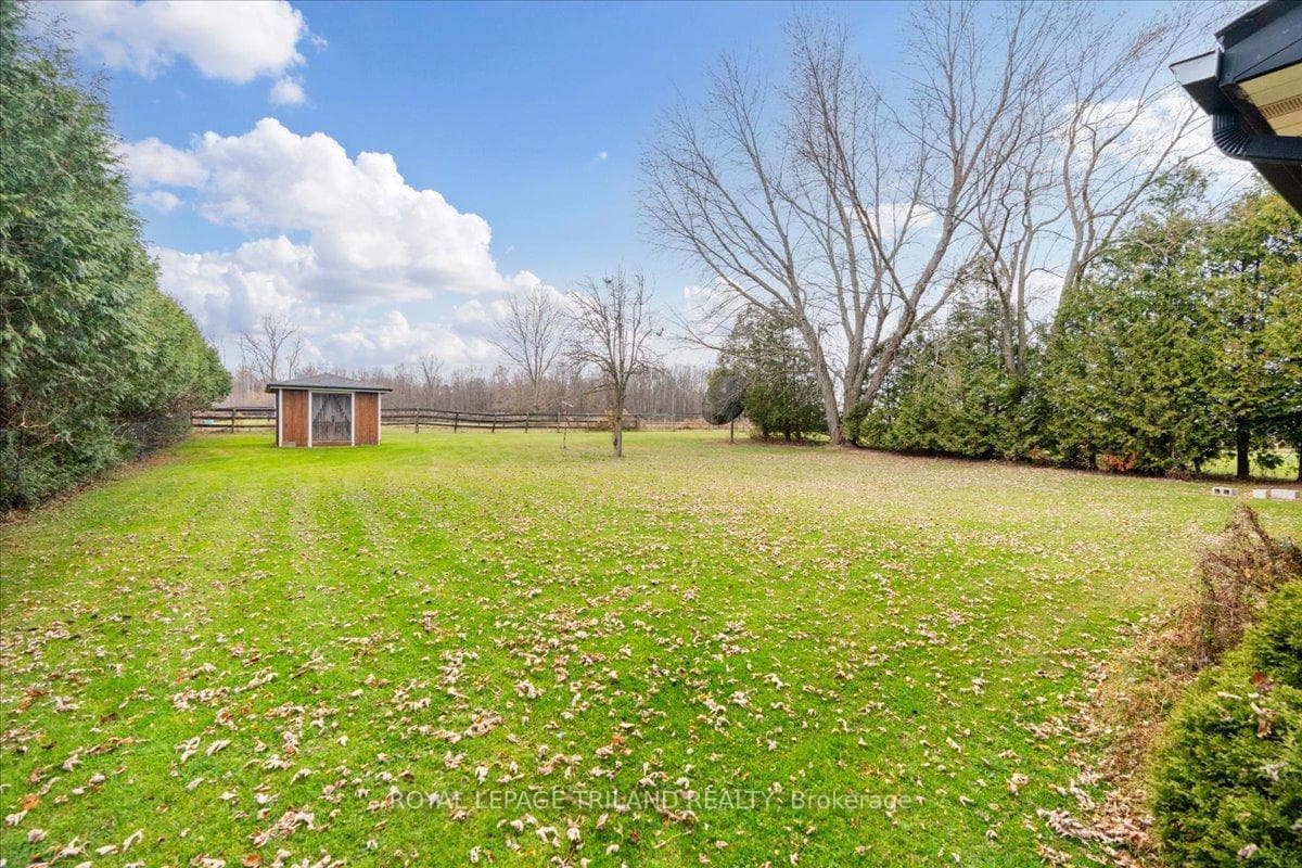 22827 Mayfair Road photo 34